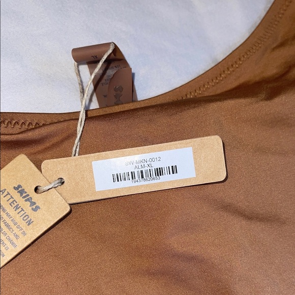 SKIMS One-Piece Swimsuit with Cut-Out - Picture 12 of 16